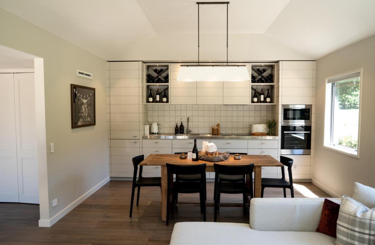 Craggy Range Luxury Vineyard Retreat Villa Havelock North Bagian luar foto