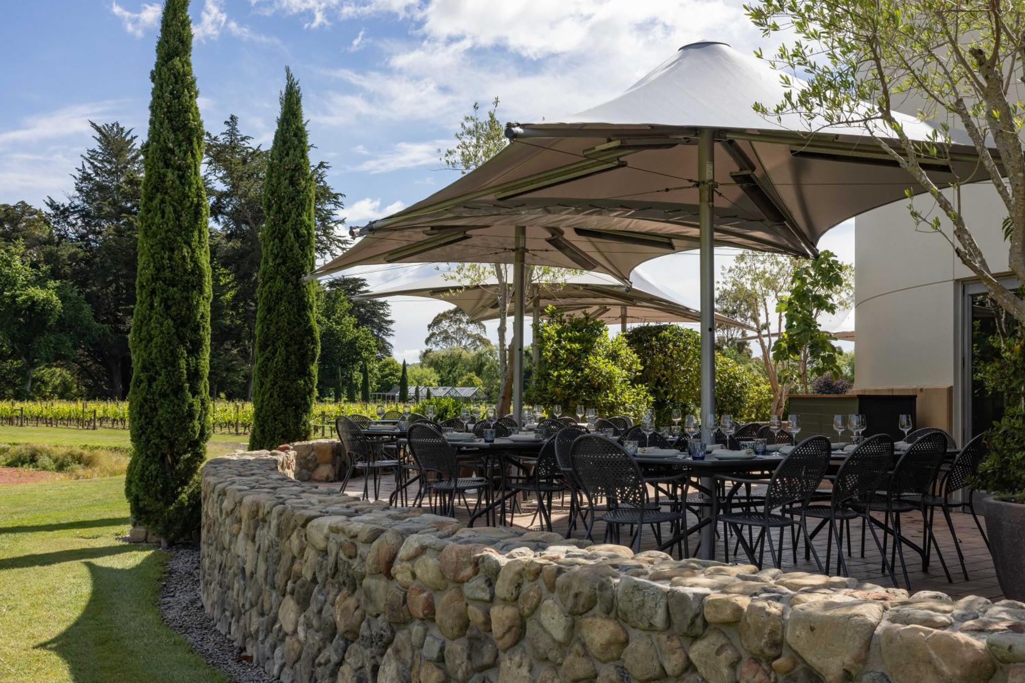 Craggy Range Luxury Vineyard Retreat Villa Havelock North Bagian luar foto